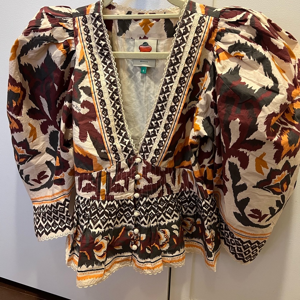 Farm Rio Toucan Scarf Puff Sleeve Blouse